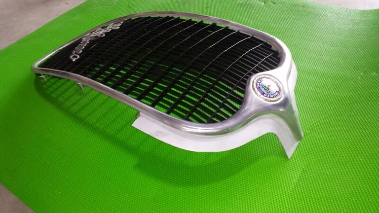 alfa romeo c6 2500 grill 01.jpg alfa romeo c6 2500 grill 01.jpg