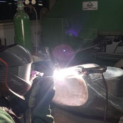 aluminium benzinetank motor 03.jpg aluminium benzinetank motor 03.jpg