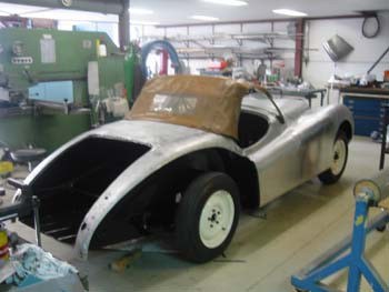 Jaguar_XK_120_No_670009_21.jpeg Jaguar_XK_120_No_670009_21.jpeg