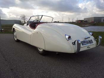 Jaguar_XK_120_No_670009_45.jpeg Jaguar_XK_120_No_670009_45.jpeg