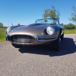 Jaguar E-Type Custom Build 54.jpg Jaguar E-Type Custom Build 54.jpg