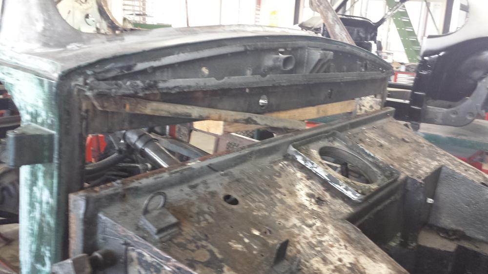 aston martin db2 mk3 09.jpg