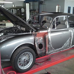 jaguar mk2 00.JPG